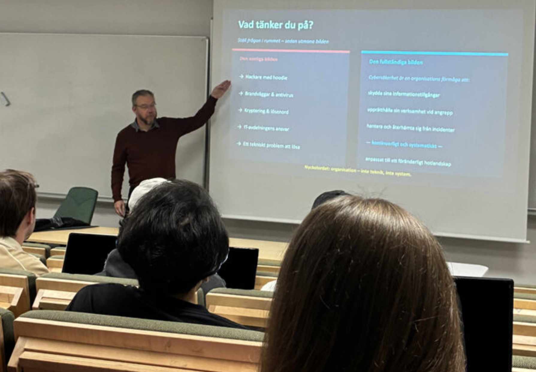 Läs mer om artikeln Föreläsning cybersäkerhet